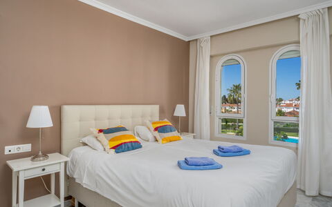 San Pedro Beach: Schwimmbad, Ferienort, Eco Hotel, Resort, Villa