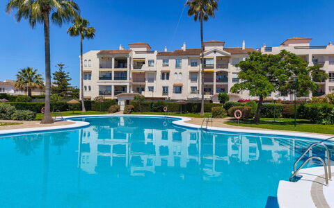 San Pedro Beach: Schwimmbad, Ferienort, Eco Hotel, Resort, Villa