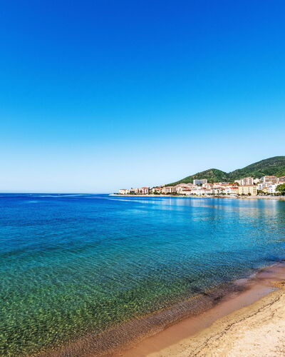 Diana: Schwimmbad, Ferienort, Eco Hotel, Resort, Villa
