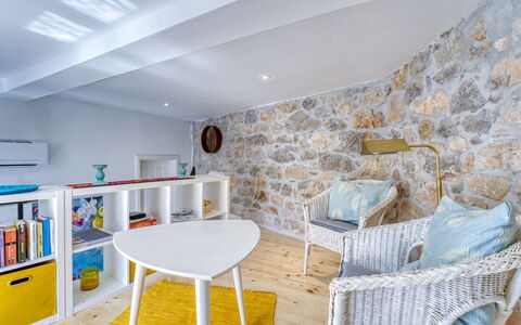 Lemon: Schwimmbad, Ferienort, Eco Hotel, Resort, Villa