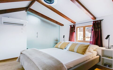 Nerium: Schwimmbad, Ferienort, Eco Hotel, Resort, Villa