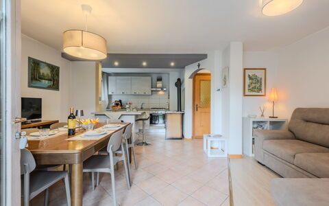 Casa Roby: Interior Design, Möbel, Flooring, Decke, Fussboden, Küche, Zimmer, Countertop, Tabelle, Küche & Esszimmer Tisch