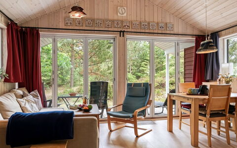 Ferdine - from the Sea: Möbel, Holz, Flooring, Interior Design, Decke, Fussboden, Holzboden, Zuhause, Wohnzimmer, Stuhl