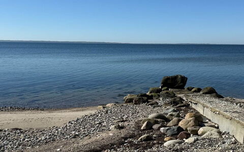 Beatrice - 100M to the Fjord: Blau, Wasser, Wasservorräte, Gewässer, Natürlichen Umgebung, Horizont, Strand, \Fels, Küste, Meer
