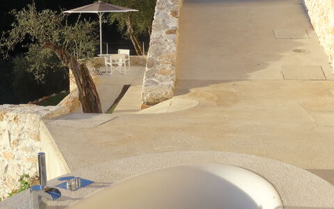Villetta Farfallina: Eigentum, Wand, Kalkstein, Die Architektur, Beton, Beige, Fussboden, Fliese, Marmor
