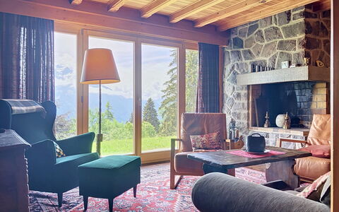 Chalet le Cornuit: Möbel, Interior Design, Holz, Flooring, Wohnzimmer, Fussboden, Zimmer, Zuhause, Stuhl, Couch