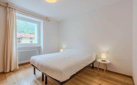 La Casa di Bruna: Interior Design, Schlafzimmer, Flooring, Holz, Fussboden, Bett, Decke, Holzboden, Möbel, Bettdecke