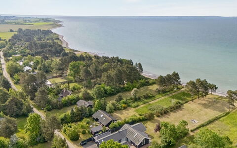 Stasia - 50M from the Sea: Küste, Küsten Und Ozeanische Forms, Meer, Ufer, Ozean, Bucht, Plantage, Landscaping, Luftaufnahmen, Klang