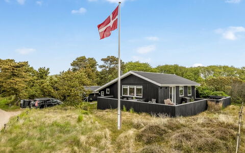 Eila - 1Km from the Sea: Wohnung, Schwimmbad, Eigentumswohnung, Hotel, Resort, Ferienort, Freizeitzentrum