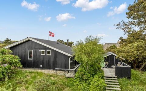 Eila - 1Km from the Sea: Wohnung, Schwimmbad, Eigentumswohnung, Hotel, Resort, Ferienort, Freizeitzentrum