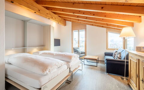 Darschalè 11: Schlafzimmer, Wohnung, Bett, Bedding, Bettrahmen, Hotel, Bettdecke, Linens, Glazialmorphologie, Resort
