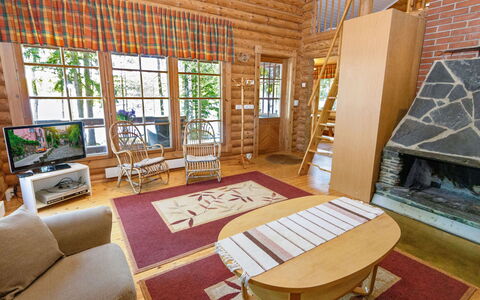 Kariniemi: Möbel, Interior Design, Wand, Flooring, Holz, Fussboden, Zimmer, Decke, Beleuchtung, Zuhause