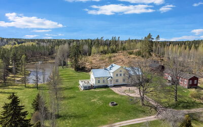 Vanhakylä Gård Väentupa