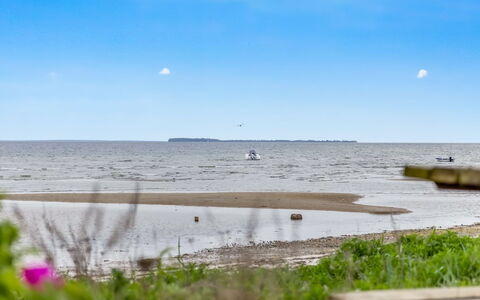 Sylvelin - 40M from the Sea: Himmel, Blau, Wasser, Wasservorräte, Gewässer, Horizont, Natürlichen Umgebung, Küste, Natürliche Landschaft