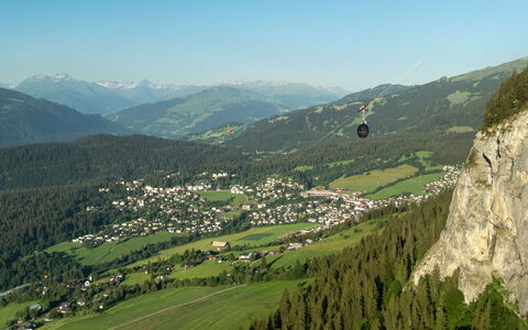 Ner B 29: Bergforms, Natur, Baum, Natürlichen Umgebung, Vegetation, Natürliche Landschaft, Hochland, Landschaft, Berg, Hügel