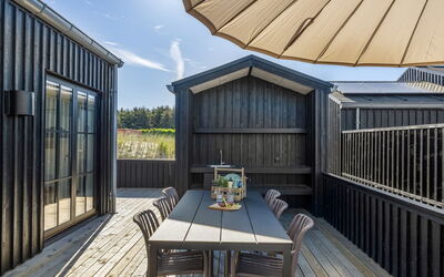 Raimund - 600M from the Sea