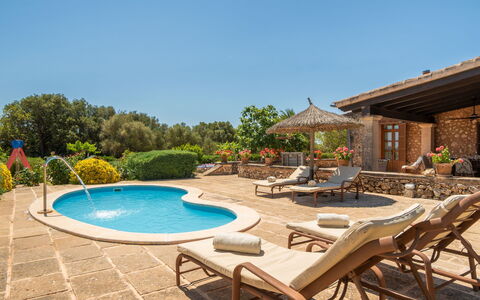 Casa Geranios