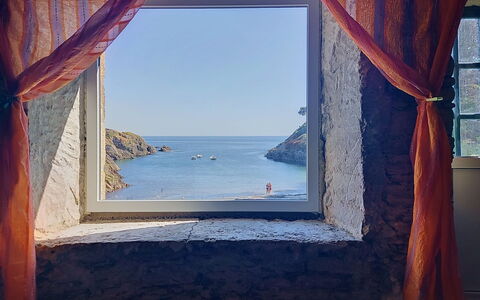 La Sardinerie de la Crique de Porsac'H: Meer, Küste, Ozean, Bucht, Tropen, Daylighting, Vorhang, Bucht, Fensterbehandlung
