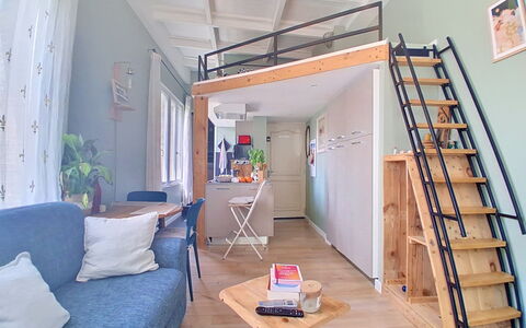 Le Moulin du Loup: Interior Design, Wohnung, Balkon, Hartholz, Holzbeize, Holzboden, Geländer, Daylighting, Hotel, Penthouse