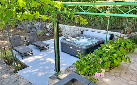 Orba: Schwimmbad, Verbundwerkstoff, Schatten, Garten, Hinterhof, Blumentopf, Gartenmöbel, Freizeit, Landscaping, Stuhl