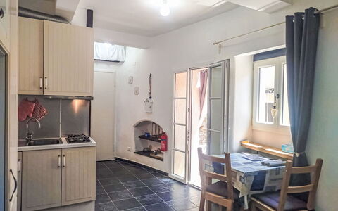 Piazzetta Che Non C'Era: Interior Design, Wohnung, Balkon, Hartholz, Holzbeize, Holzboden, Geländer, Daylighting, Hotel, Penthouse