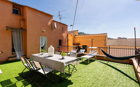 Paolina: Interior Design, Wohnung, Balkon, Hartholz, Holzbeize, Holzboden, Geländer, Daylighting, Hotel, Penthouse