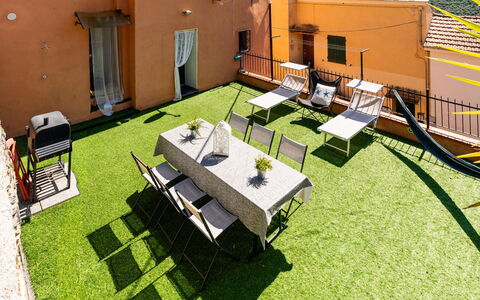 Paolina: Interior Design, Wohnung, Balkon, Hartholz, Holzbeize, Holzboden, Geländer, Daylighting, Hotel, Penthouse