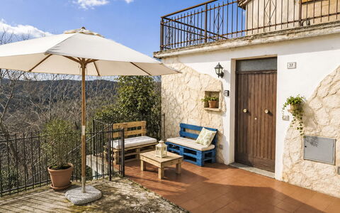 Casetta Belvedere: Interior Design, Wohnung, Balkon, Hartholz, Holzbeize, Holzboden, Geländer, Daylighting, Hotel, Penthouse