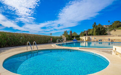 Castellons Vida: Resort, Schwimmbad, Estate, Schatten, Landscaping, Eco Hotel, Hotel, Villa