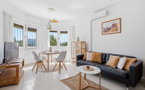 Castellons Vida: Interior Design, Möbel, Holz, Flooring, Fussboden, Zuhause, Zimmer, Decke, Wohnung, Wohnzimmer