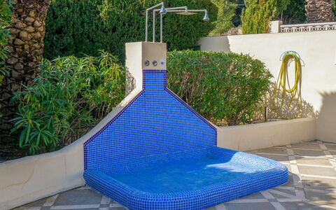 Castellons Vida: Resort, Schwimmbad, Estate, Schatten, Landscaping, Eco Hotel, Hotel, Villa