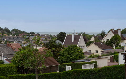 Les Ducs de Normandie: Resort, Schwimmbad, Estate, Schatten, Landscaping, Eco Hotel, Hotel, Villa