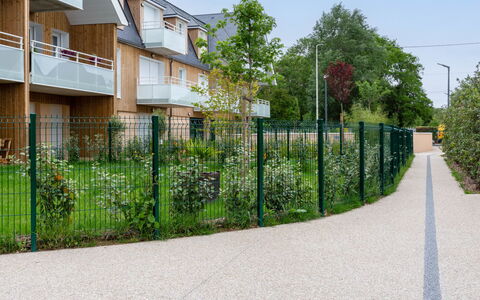 Opaline: Resort, Schwimmbad, Estate, Schatten, Landscaping, Eco Hotel, Hotel, Villa