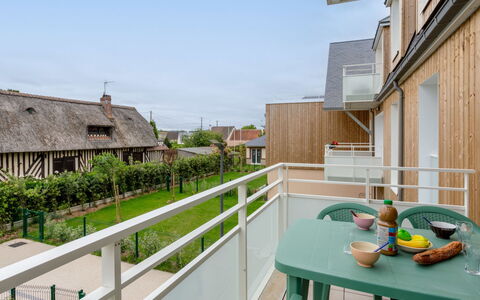 Opaline: Resort, Schwimmbad, Estate, Schatten, Landscaping, Eco Hotel, Hotel, Villa