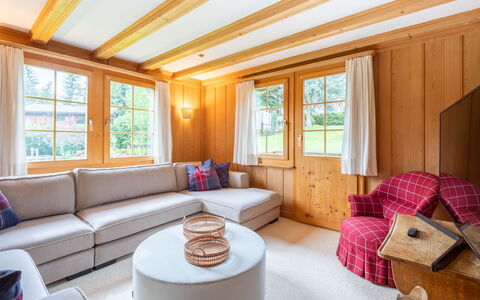Chalet Cauma: Interior Design, Holz, Möbel, Flooring, Couch, Fussboden, Zuhause, Wohnzimmer, Zimmer, Decke