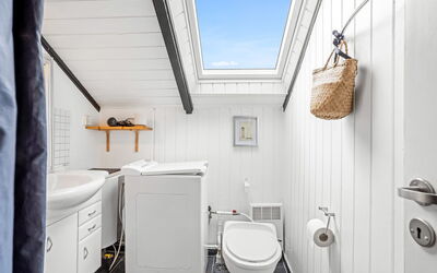 Ragnborg - 700M from the Sea