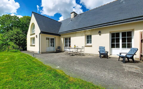 Les Cerisiers: Schwimmbad, Resort, Zuhause, Eco Hotel, Estate, Terrasse, Villa, Hof, Design, Gartenmöbel
