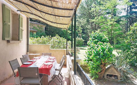 Chateau Payan: Schwimmbad, Resort, Zuhause, Eco Hotel, Estate, Terrasse, Villa, Hof, Design, Gartenmöbel