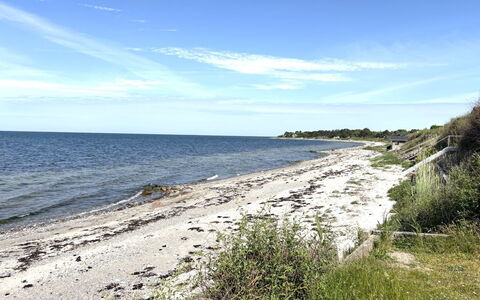 Velena - 150M from the Sea: Küste, Strand, Ufer, Küsten Und Ozeanische Forms, Meer, Ozean, Sand, Wind Wave, Bucht, Welle