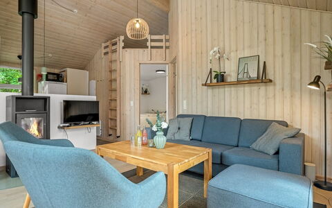 Eikka - from the Sea: Flooring, Interior Design, Holz, Möbel, Fussboden, Decke, Zimmer, Wohnzimmer, Couch, Holzboden