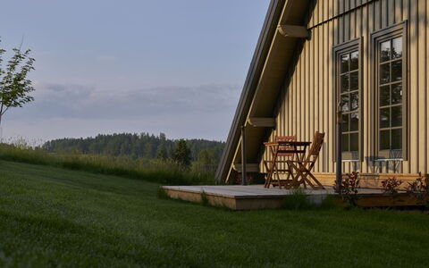 Dva: Balkon, Villa