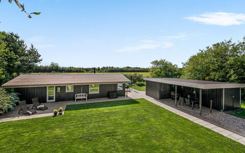 Wigman - 450M to the Fjord: Balkon, Villa