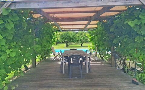 Mouleron: Balkon, Villa