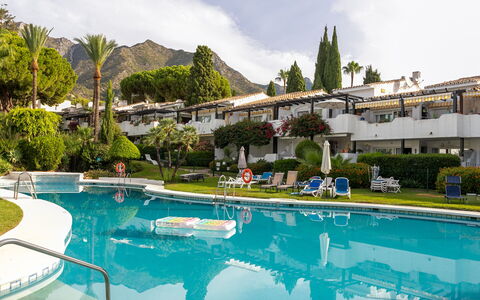 Ca Maestral: Resort, Schwimmbad, Hazienda, Schatten, Garten, Eco Hotel, Landscaping, Hotel, Thermae, Ferienort