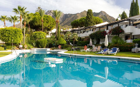 Ca Maestral: Resort, Schwimmbad, Eco Hotel, Hazienda, Landscaping, Schatten, Hotel, Ferienort, Thermae