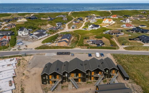 Ila - 350M from the Sea: Landschaft, Luftaufnahmen, Sand
