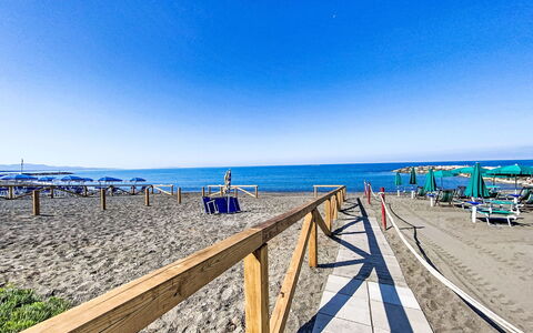 Cecina 570: Blau, Gewässer, Strand, Horizont, Meer, Küsten Und Ozeanische Forms, Küste, Ozean, Ufer, Schatten