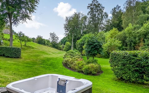 Berenice - 500M from the Sea: Garten, Schwimmbad, Badewanne, Landscaping, Resort, Freizeit, Eco Hotel, Garten, Jacuzzi