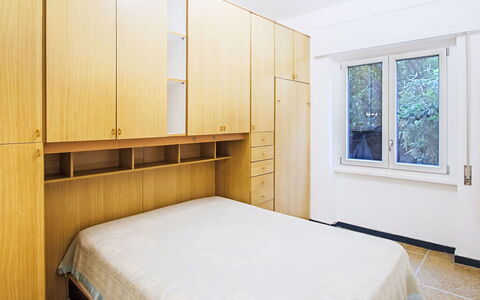 Ardesia: Holz, Flooring, Interior Design, Fussboden, Möbel, Zimmer, Schlafzimmer, Bett, Wohnung, Hartholz
