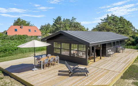 Goce - 300M from the Sea: Holz, Hütte, Hartholz, Deck, Veranda, Schatten, Natürliches Material, Gartenbauten, Design, Outdoor Struktur